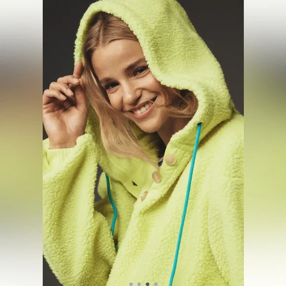Anthropologie NWT vibrant fleece hoodie, Sz X-Sm, super fun! Crop style. - Picture 3 of 14